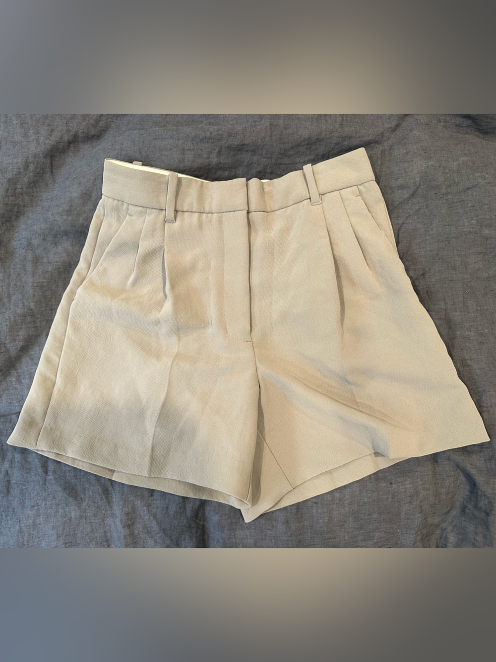 High-Waist Pleated Women’s Shorts in Light Olive Green